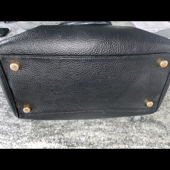 Black coach cross body purse - Picture 5 of 6